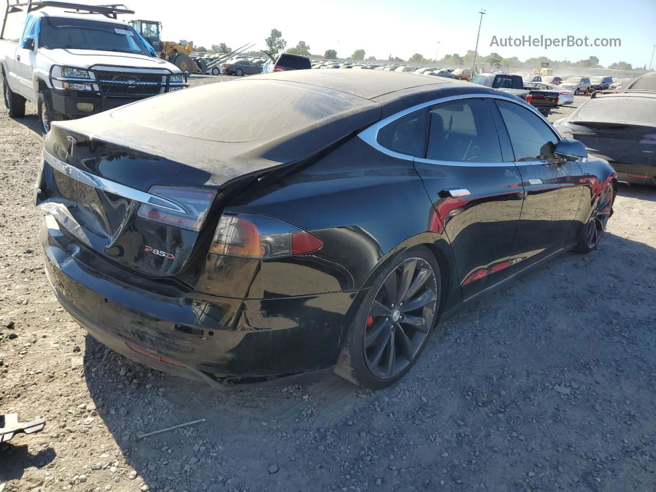 2014 Tesla Model S  Black vin: 5YJSA1H26EFP68737