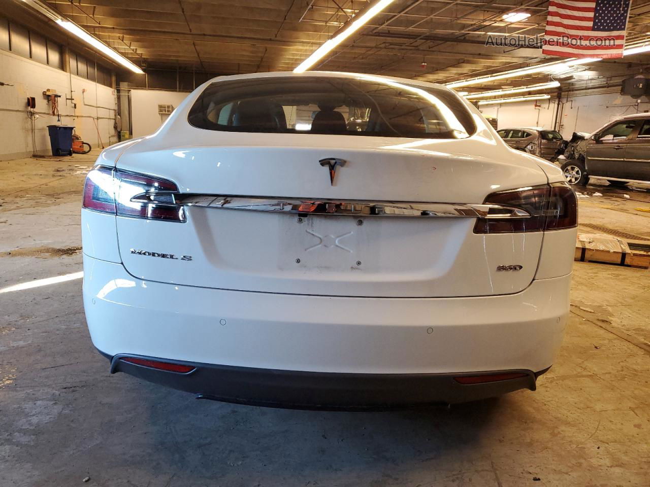 2015 Tesla Model S 85d Белый vin: 5YJSA1H26FF099953