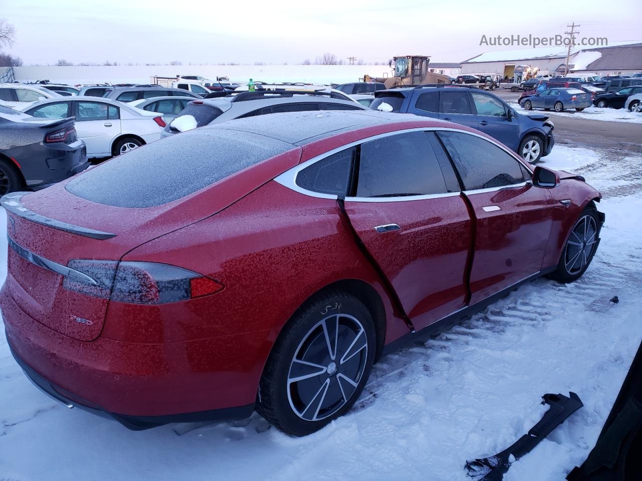 2014 Tesla Model S  Красный vin: 5YJSA1H28EFP62888