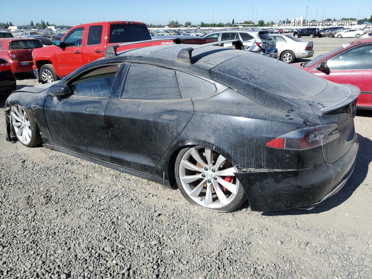 2014 Tesla Model S  Black vin: 5YJSA1H28EFP63474