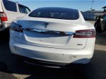 2015 Tesla Model S 85d Белый vin: 5YJSA1H28FF091787