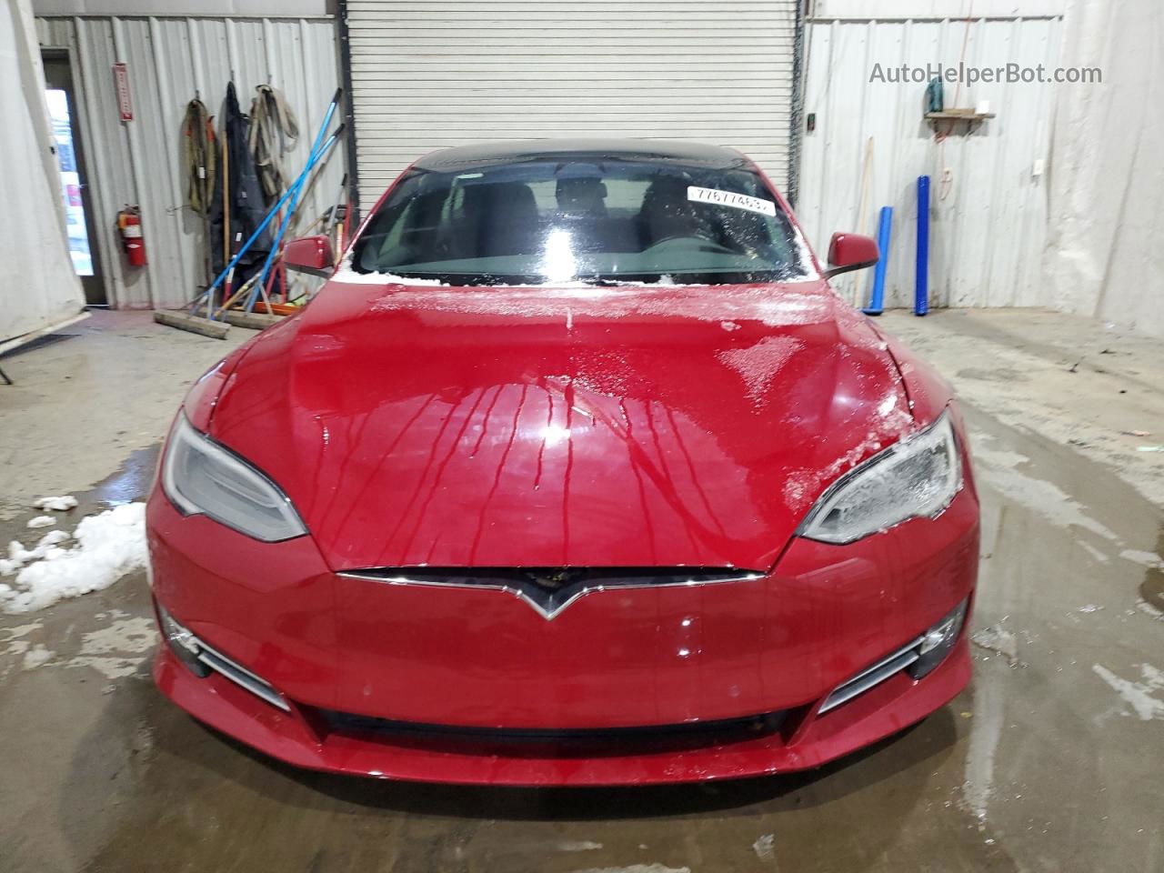 2019 Tesla Model S  Красный vin: 5YJSA1E23KF311772