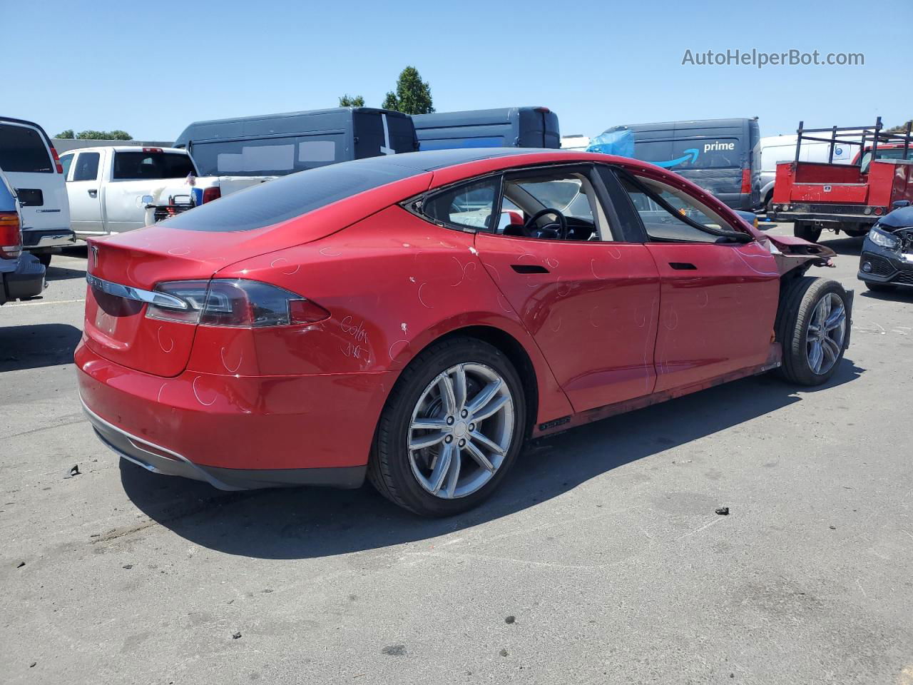 2014 Tesla Model S  Red vin: 5YJSA1S10EFP33160