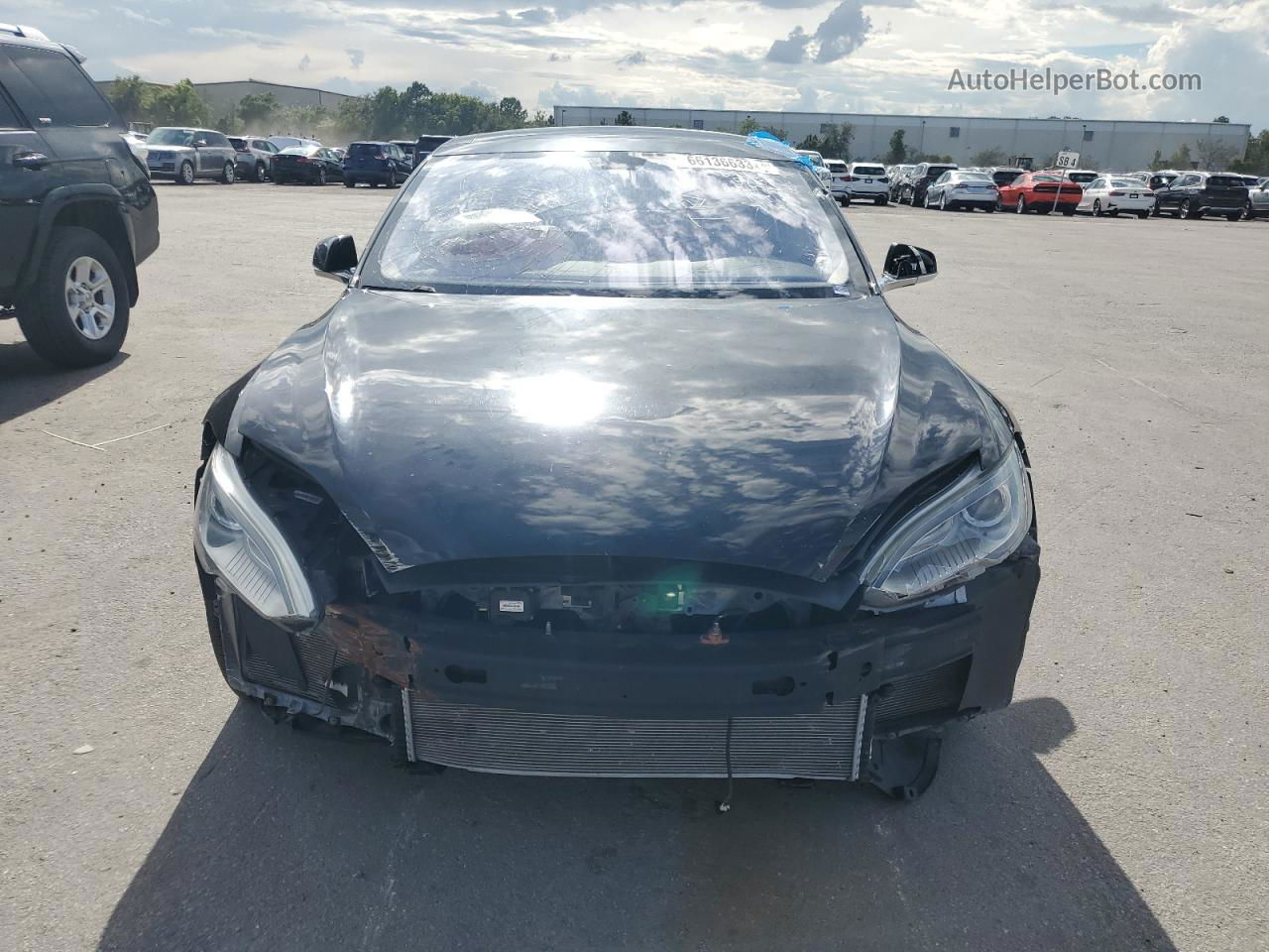 2014 Tesla Model S  Black vin: 5YJSA1S12EFP42460