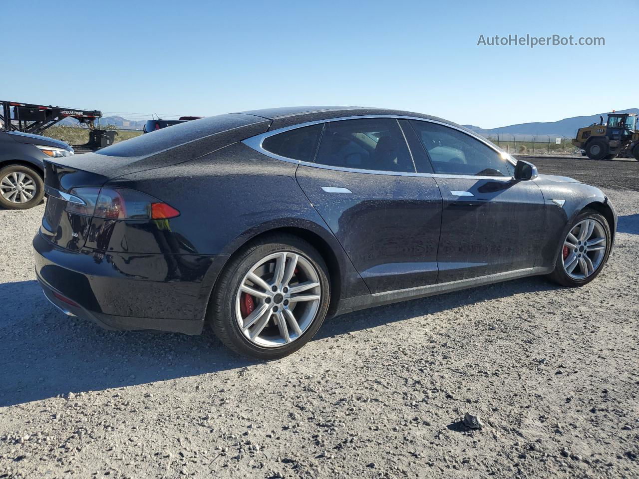 2014 Tesla Model S  Черный vin: 5YJSA1S13EFP51202