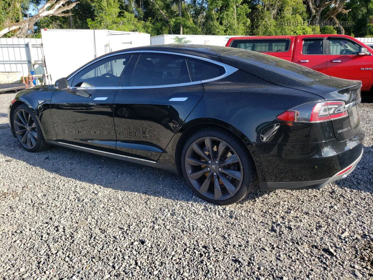 2014 Tesla Model S  Black vin: 5YJSA1S14EFP33775