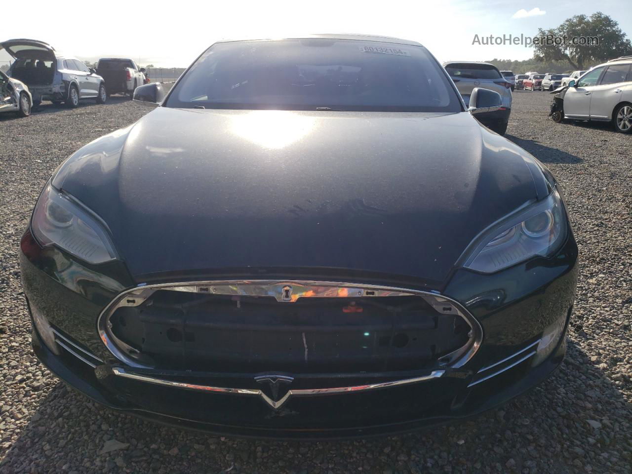 2014 Tesla Model S  Black vin: 5YJSA1S14EFP33775