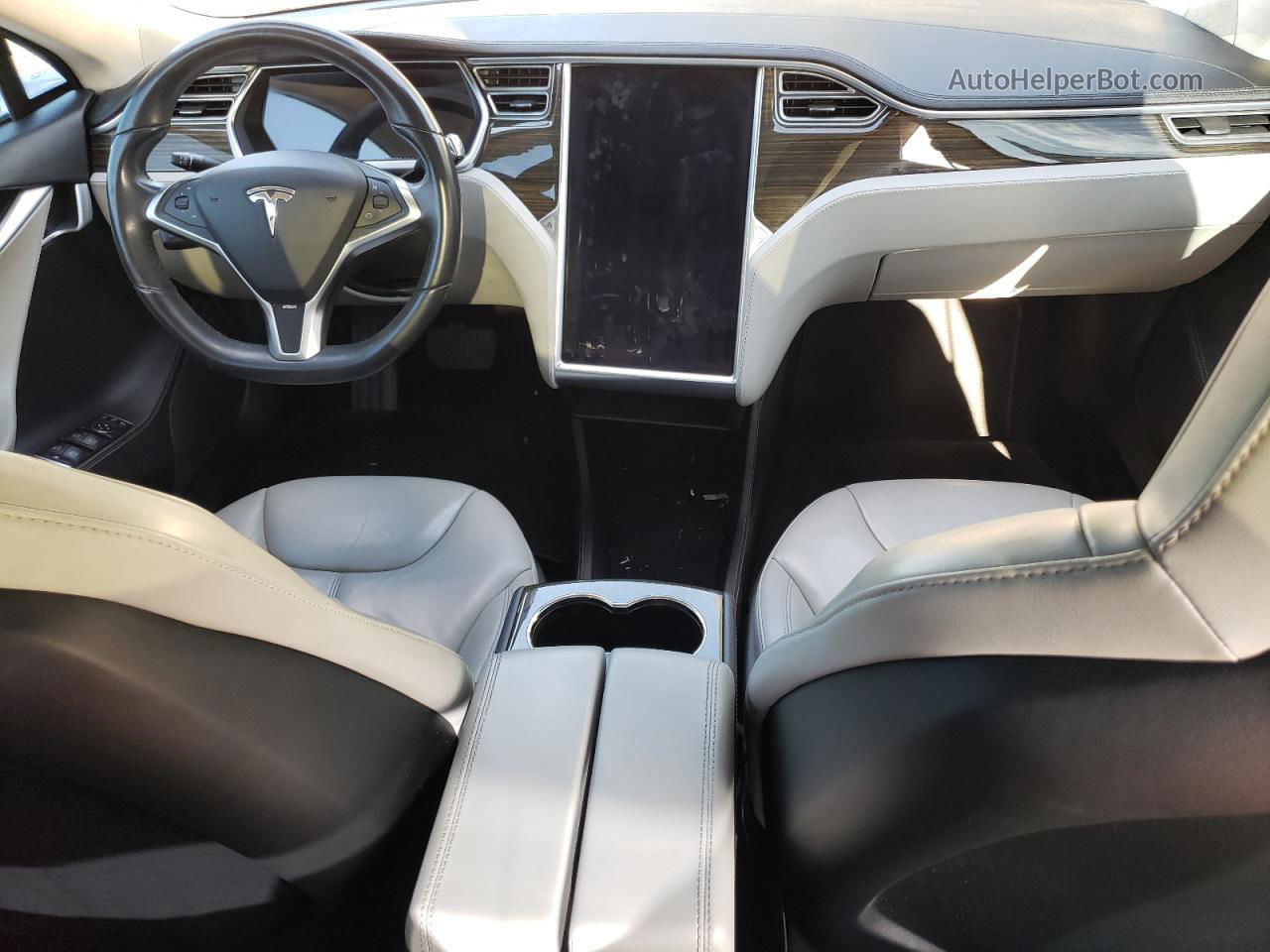 2014 Tesla Model S  Черный vin: 5YJSA1S14EFP33775