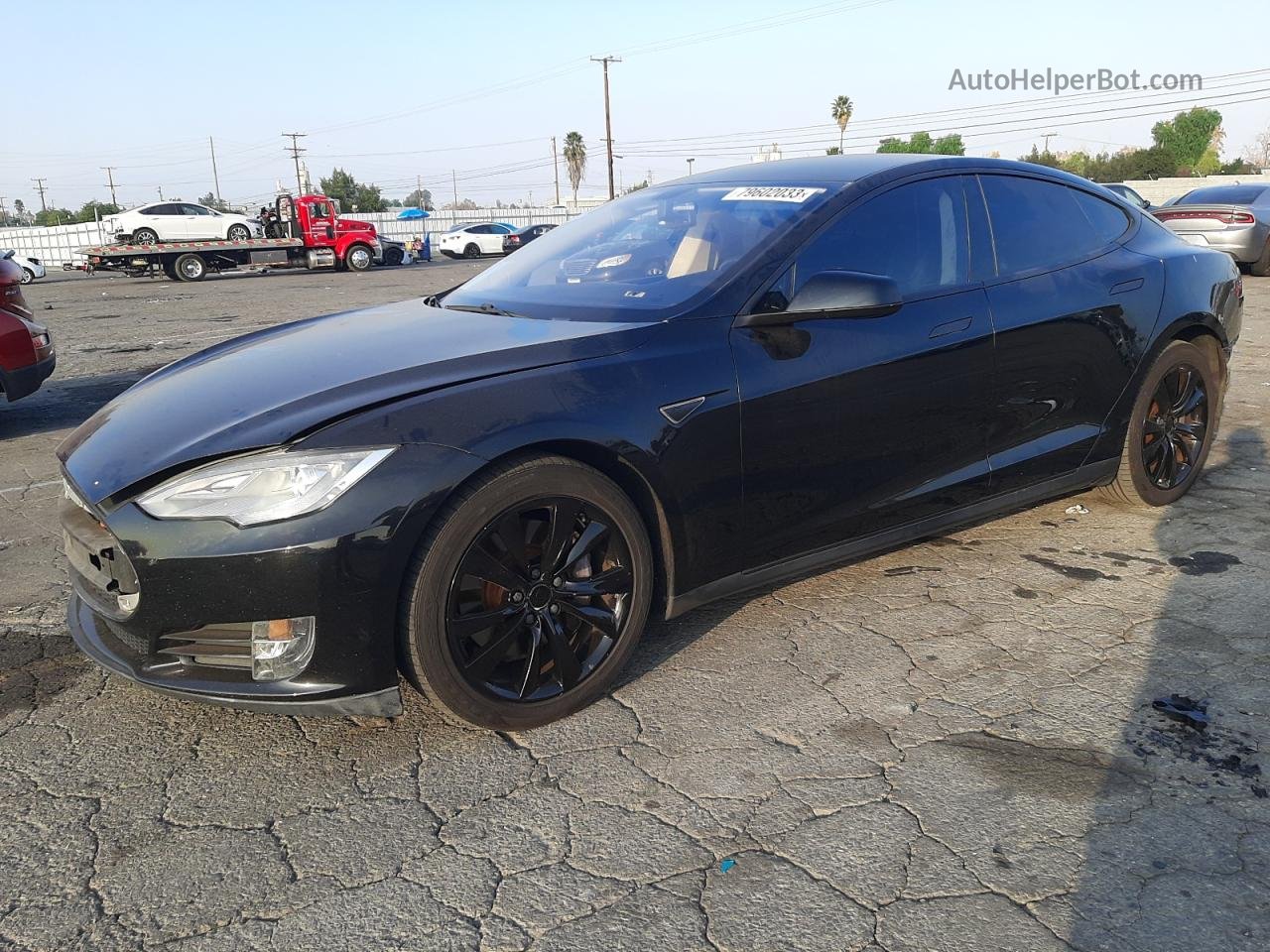 2014 Tesla Model S  Черный vin: 5YJSA1S14EFP37972