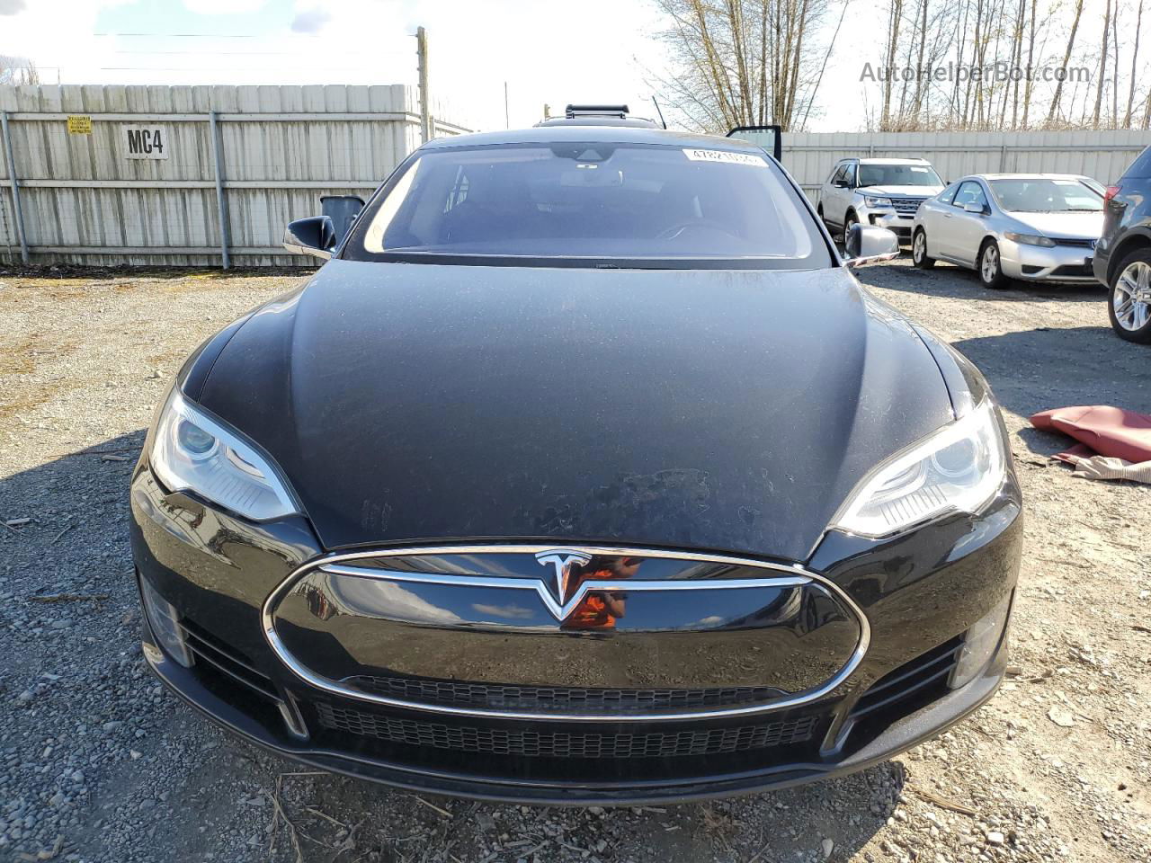 2014 Tesla Model S  Black vin: 5YJSA1S14EFP51967