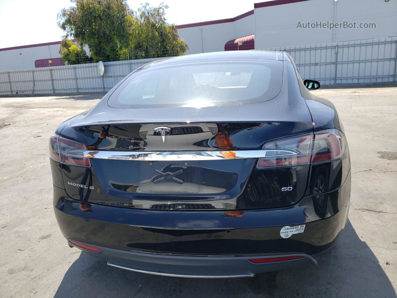 2014 Tesla Model S  Black vin: 5YJSA1S14EFP53296