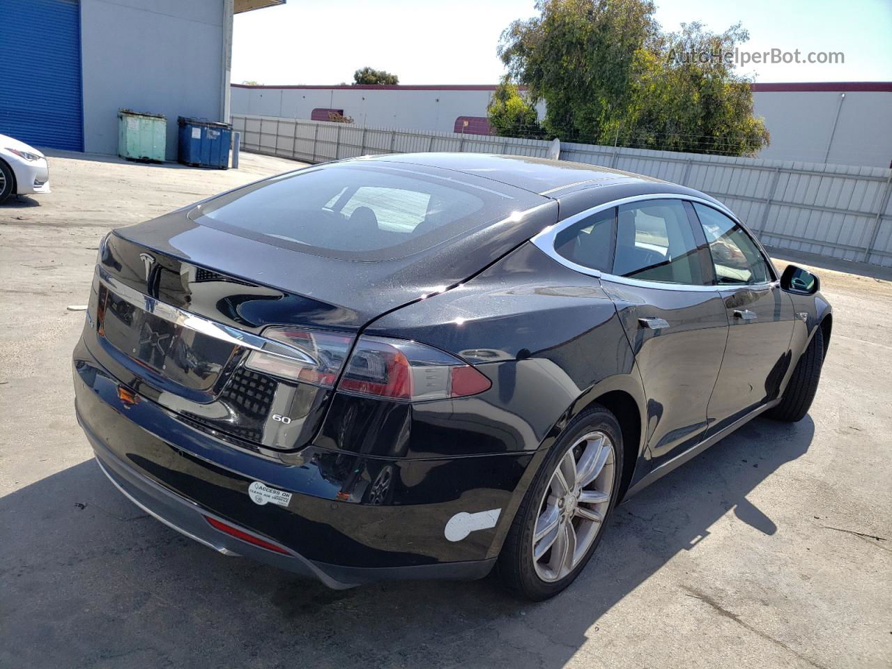 2014 Tesla Model S  Black vin: 5YJSA1S14EFP53296
