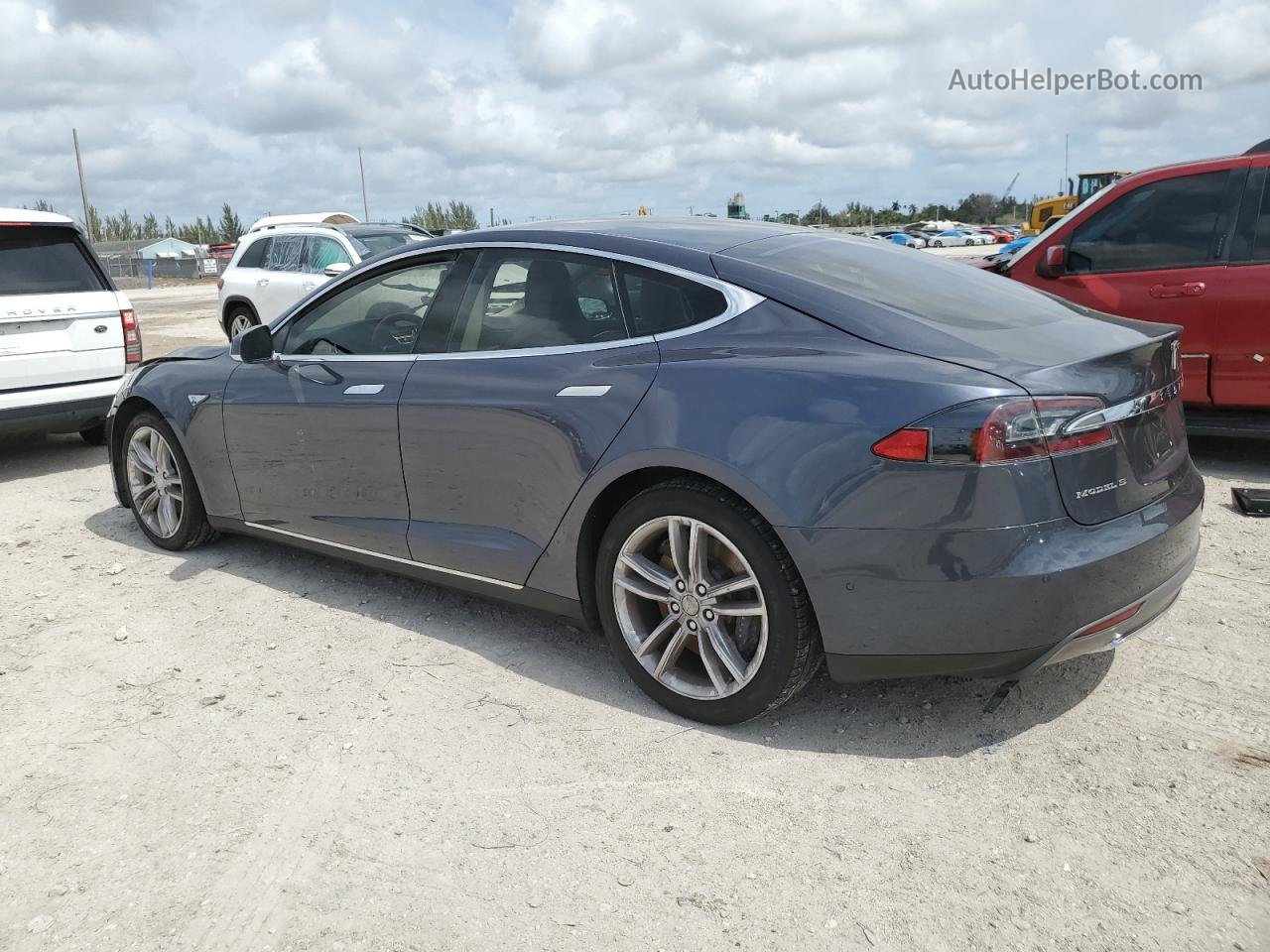 2014 Tesla Model S  Gray vin: 5YJSA1S14EFP64833