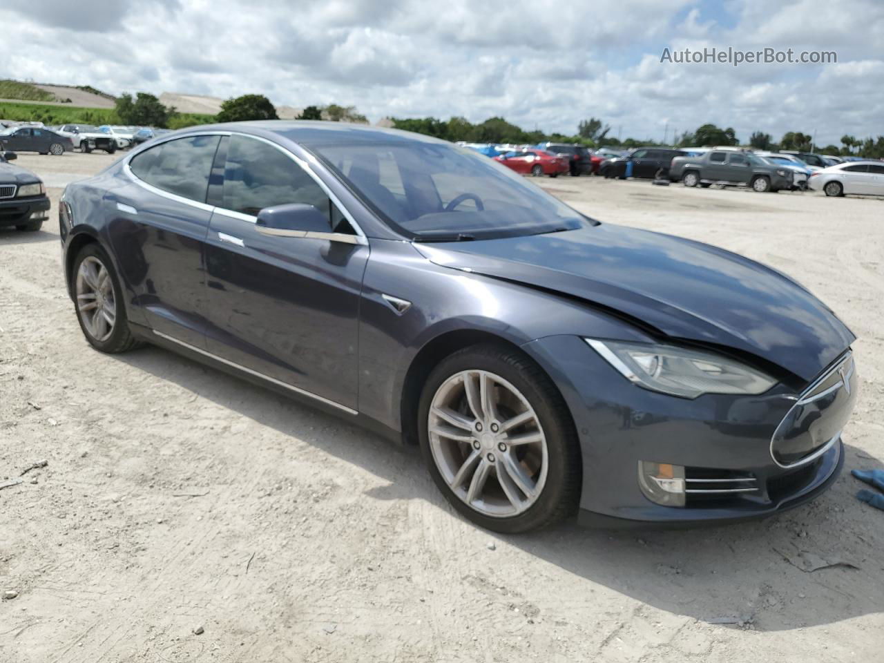 2014 Tesla Model S  Gray vin: 5YJSA1S14EFP64833