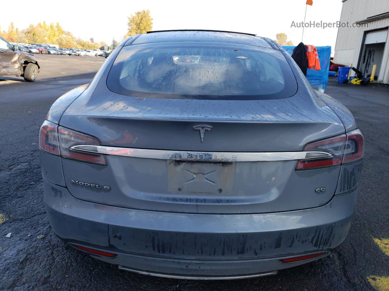 2014 Tesla Model S  Серый vin: 5YJSA1S15EFP33140