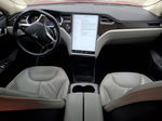 2014 Tesla Model S  Красный vin: 5YJSA1S15EFP36636