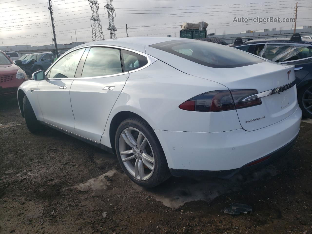 2014 Tesla Model S  White vin: 5YJSA1S15EFP57356