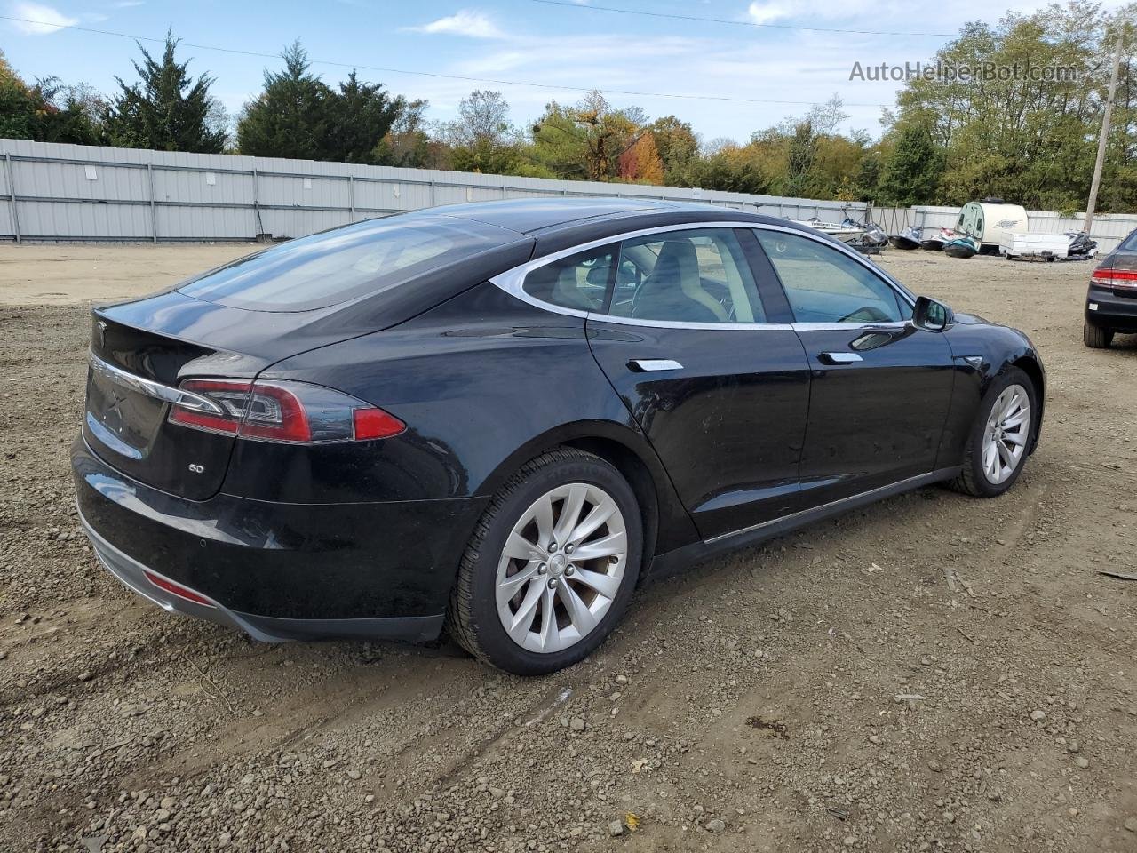 2014 Tesla Model S  Черный vin: 5YJSA1S16EFP38296