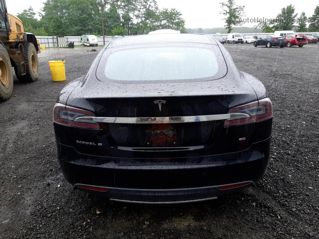 2014 Tesla Model S  Черный vin: 5YJSA1S19EFP60728