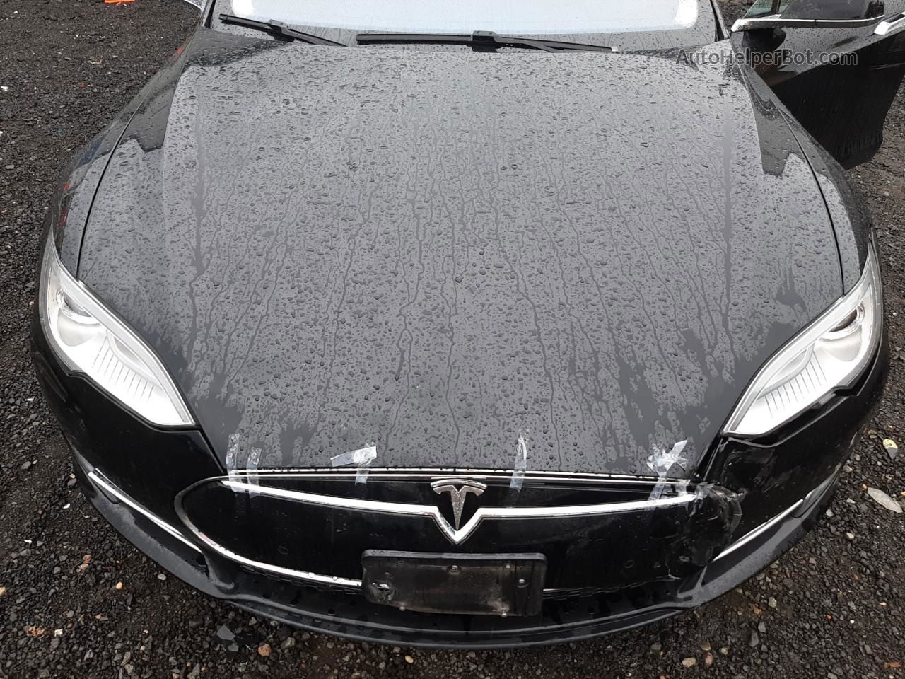 2014 Tesla Model S  Черный vin: 5YJSA1S19EFP60728