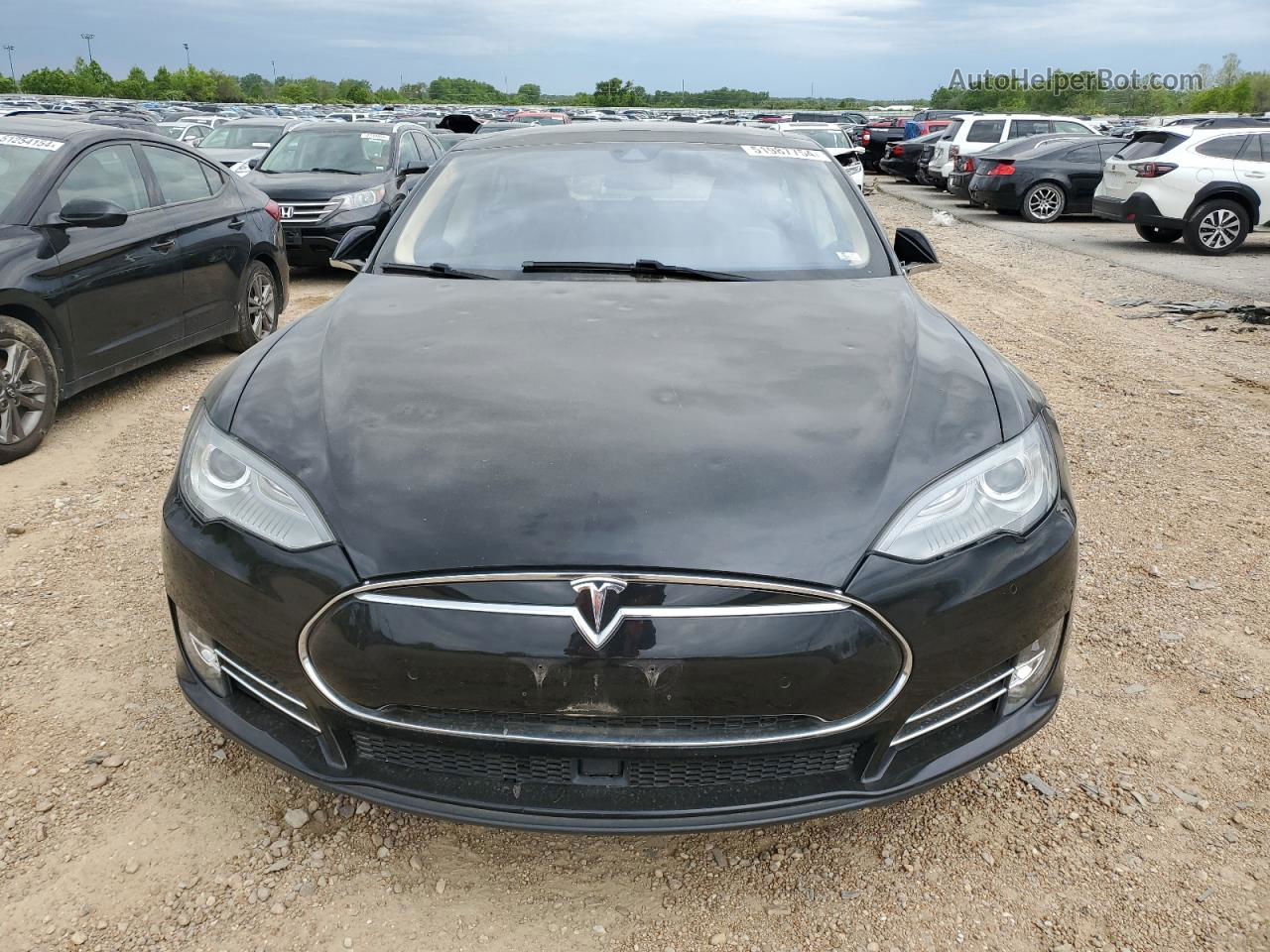 2014 Tesla Model S  Black vin: 5YJSA1S1XEFP51455