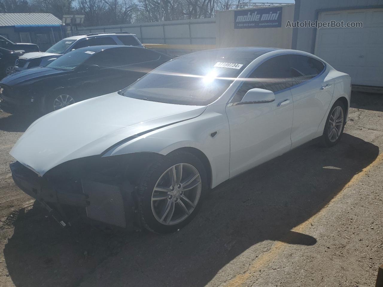 2015 Tesla Model S 70d White vin: 5YJSA1S20FF087872