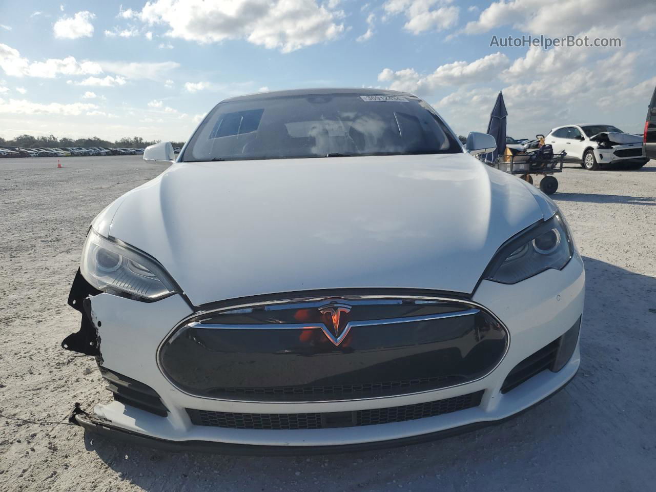 2015 Tesla Model S 70d White vin: 5YJSA1S25FF088015