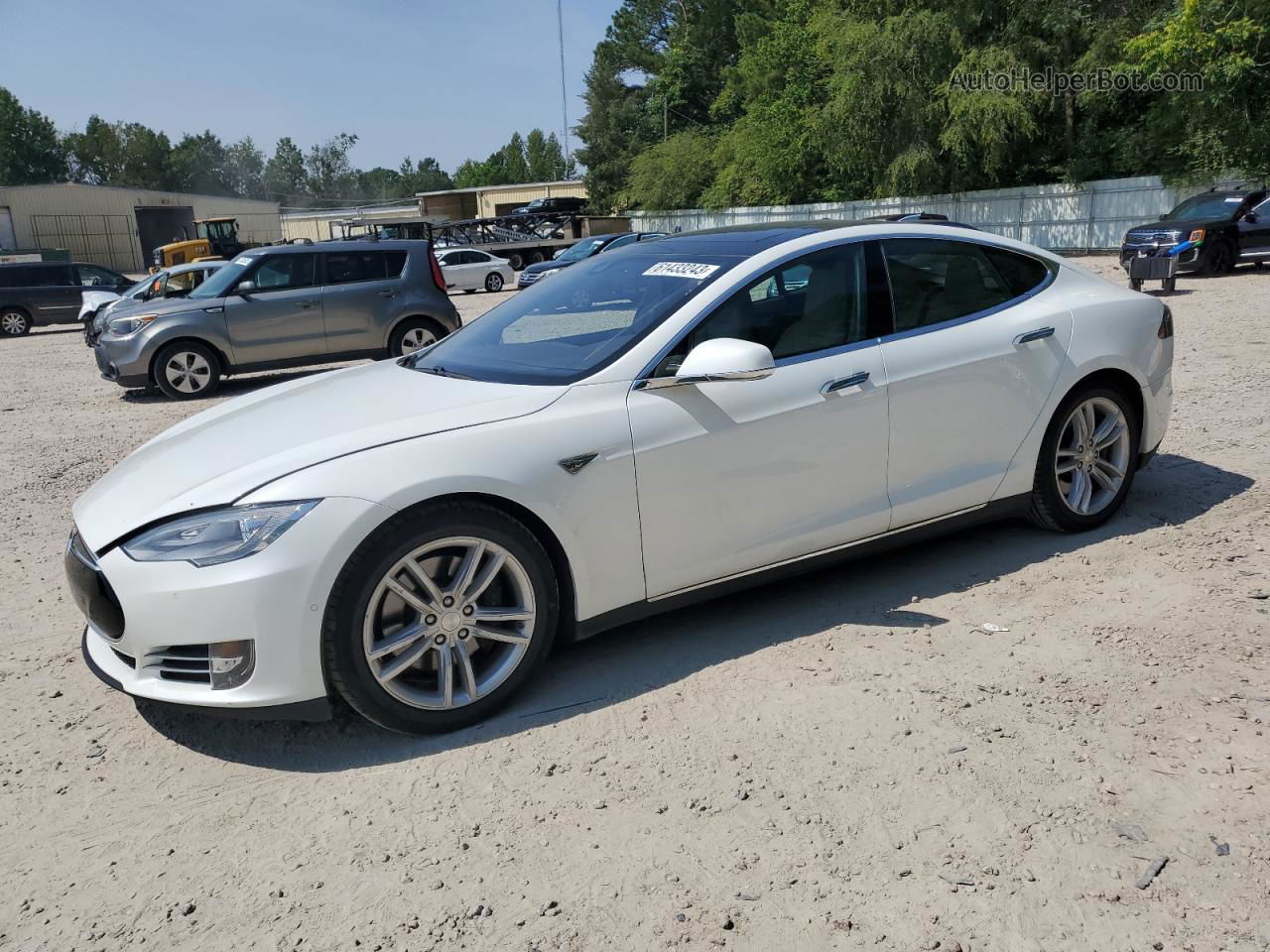 2015 Tesla Model S 70d White vin: 5YJSA1S26FF084149