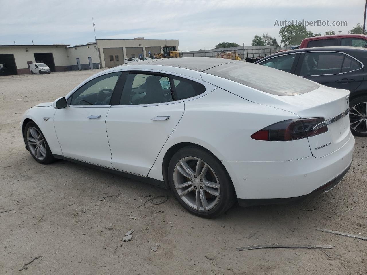2015 Tesla Model S 70d White vin: 5YJSA4S29FF089170