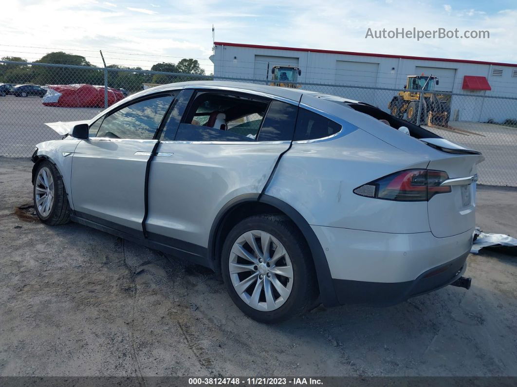 2016 Tesla Model X 60d/70d/75d/90d Silver vin: 5YJXCAE21GF003975