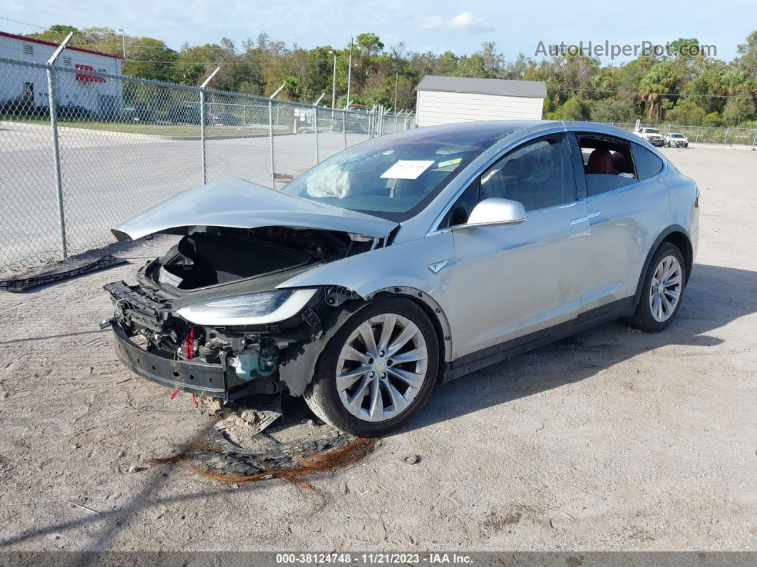 2016 Tesla Model X 60d/70d/75d/90d Silver vin: 5YJXCAE21GF003975