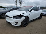 2020 Tesla Model X  Белый vin: 5YJXCAE21LF305597