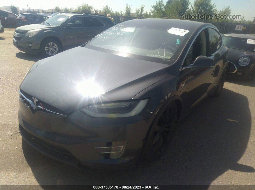 2016 Tesla Model X 70d/90d/75d/60d Серый vin: 5YJXCAE22GF002172