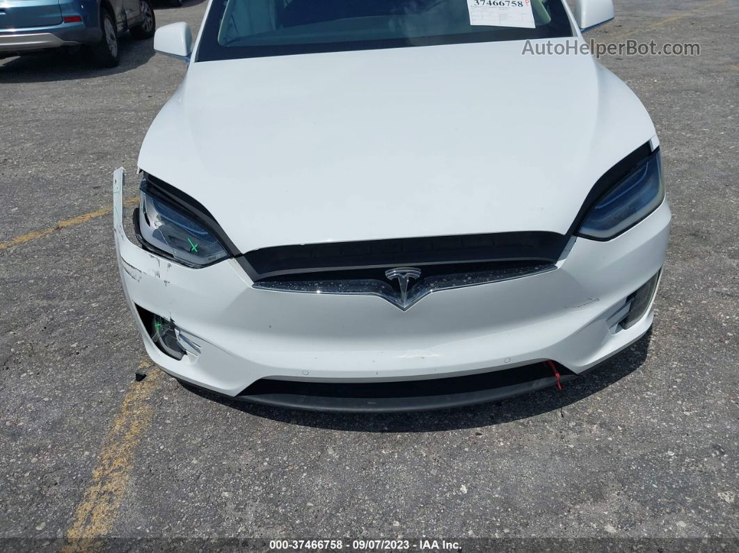 2016 Tesla Model X 70d/90d/75d/60d White vin: 5YJXCAE23GF005355