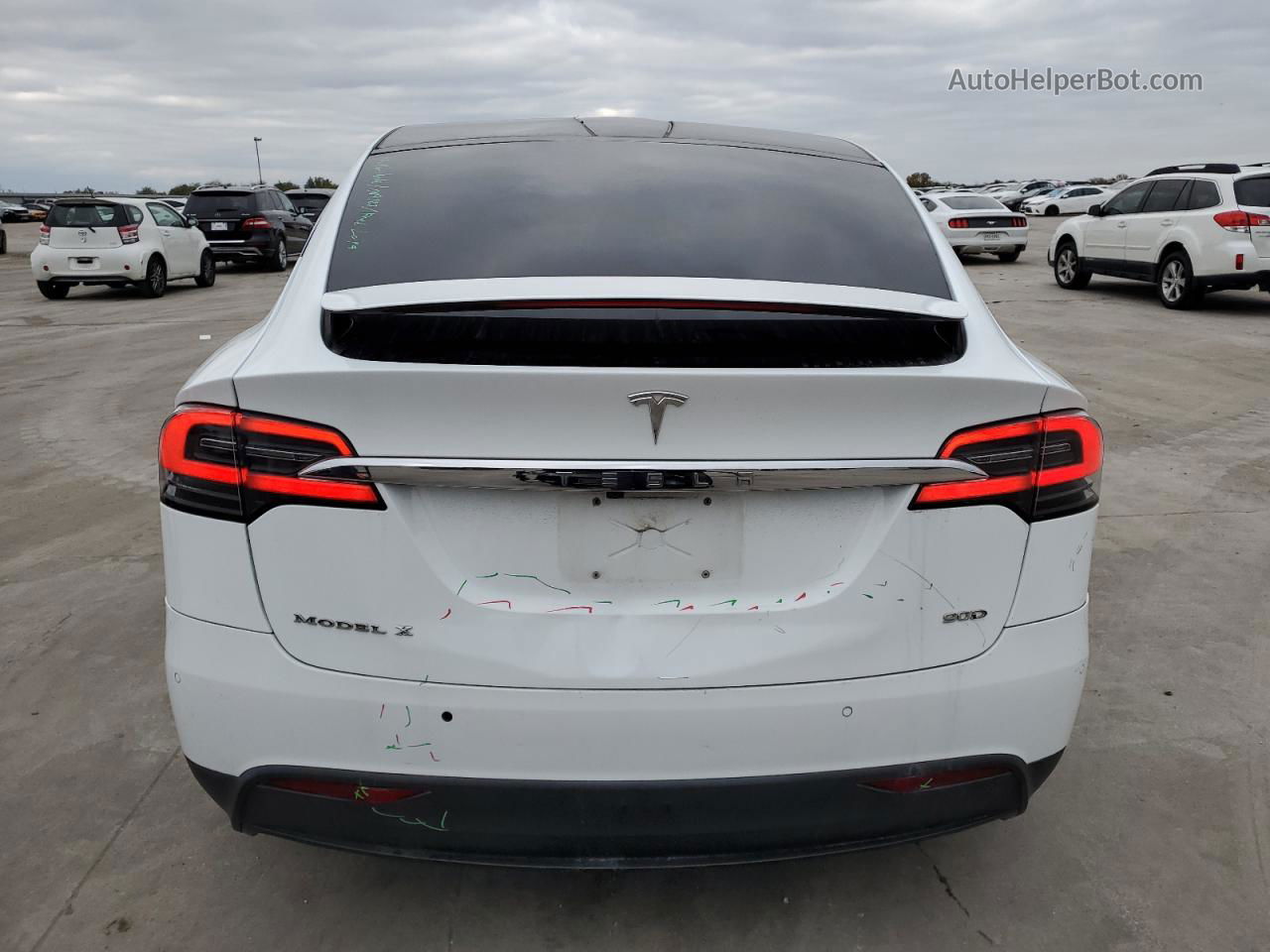 2016 Tesla Model X  White vin: 5YJXCAE24GF004232