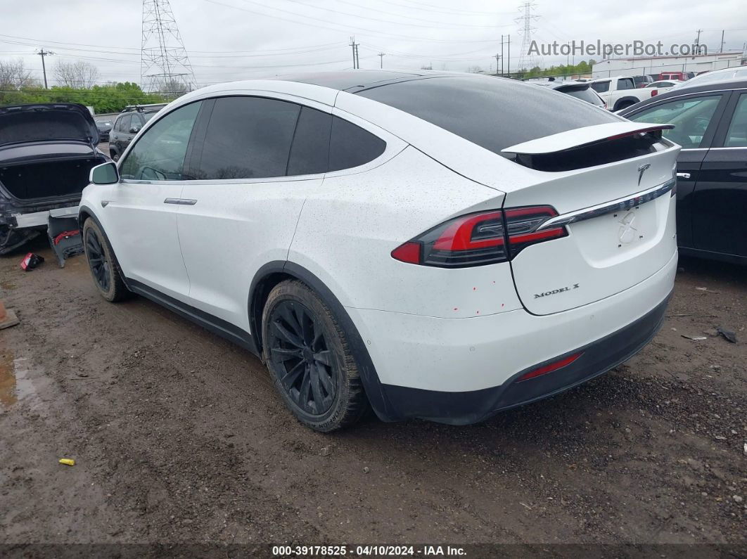 2016 Tesla Model X 60d/70d/75d/90d White vin: 5YJXCAE24GF017949