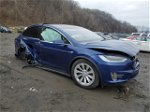 2019 Tesla Model X  Синий vin: 5YJXCAE25KF152981