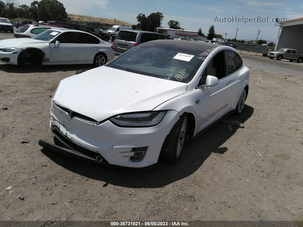 2016 Tesla Model X 70d/90d/75d/60d White vin: 5YJXCAE26GF010789