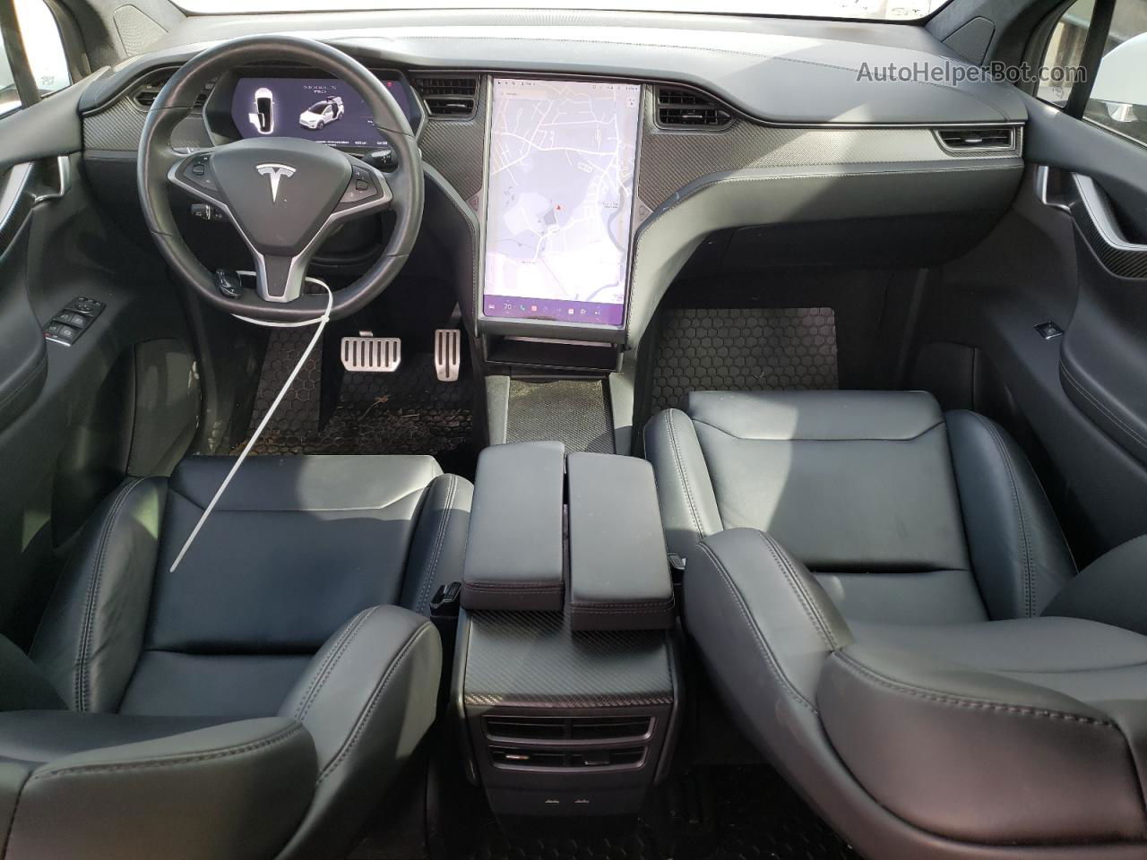 2018 Tesla Model X  White vin: 5YJXCAE26JF112858