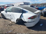 2016 Tesla Model X 60d/70d/75d/90d White vin: 5YJXCAE27GF007884