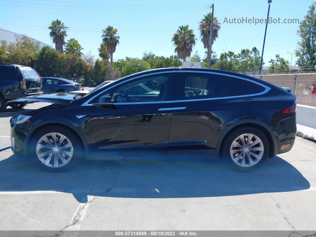 2016 Tesla Model X 70d/90d/75d/60d Черный vin: 5YJXCAE27GF008257