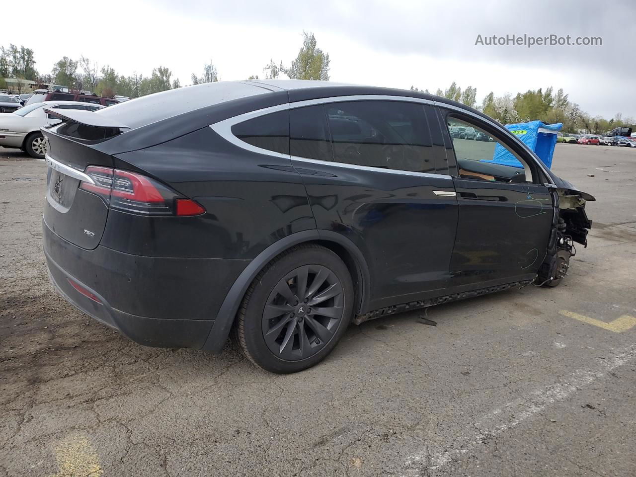 2018 Tesla Model X  Черный vin: 5YJXCAE27JF128373