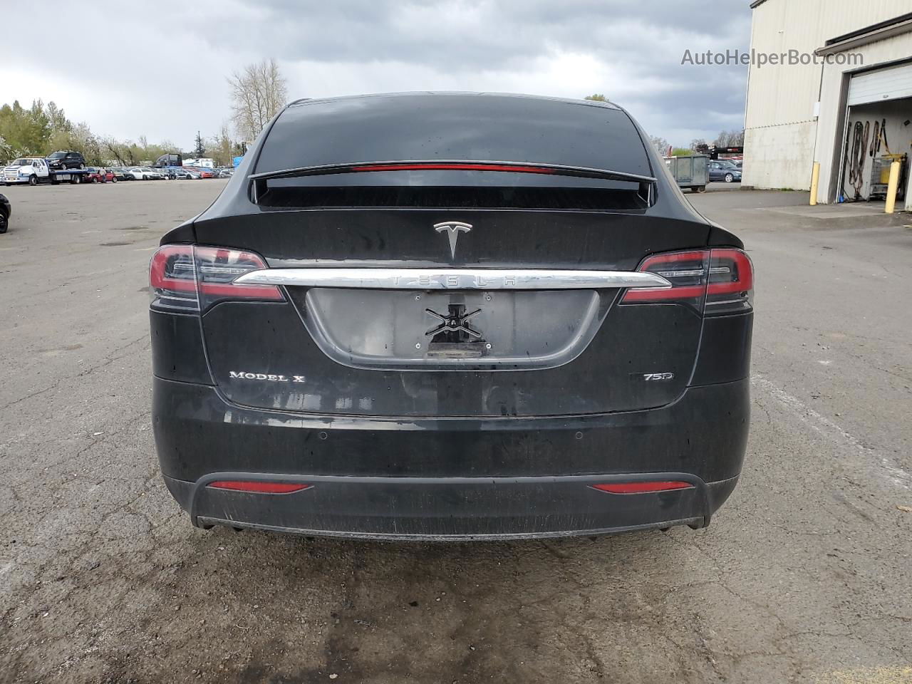 2018 Tesla Model X  Черный vin: 5YJXCAE27JF128373