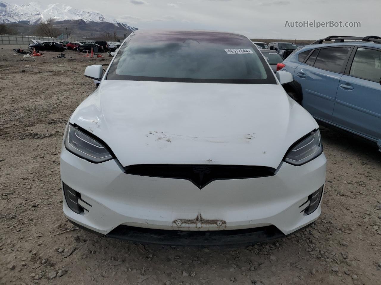 2019 Tesla Model X  Белый vin: 5YJXCAE27KF154277
