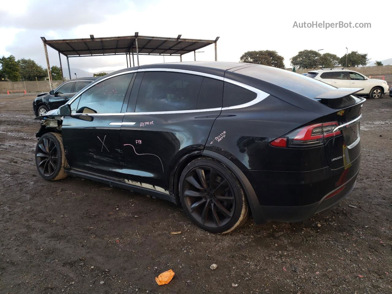 2016 Tesla Model X  Черный vin: 5YJXCAE29GF002167