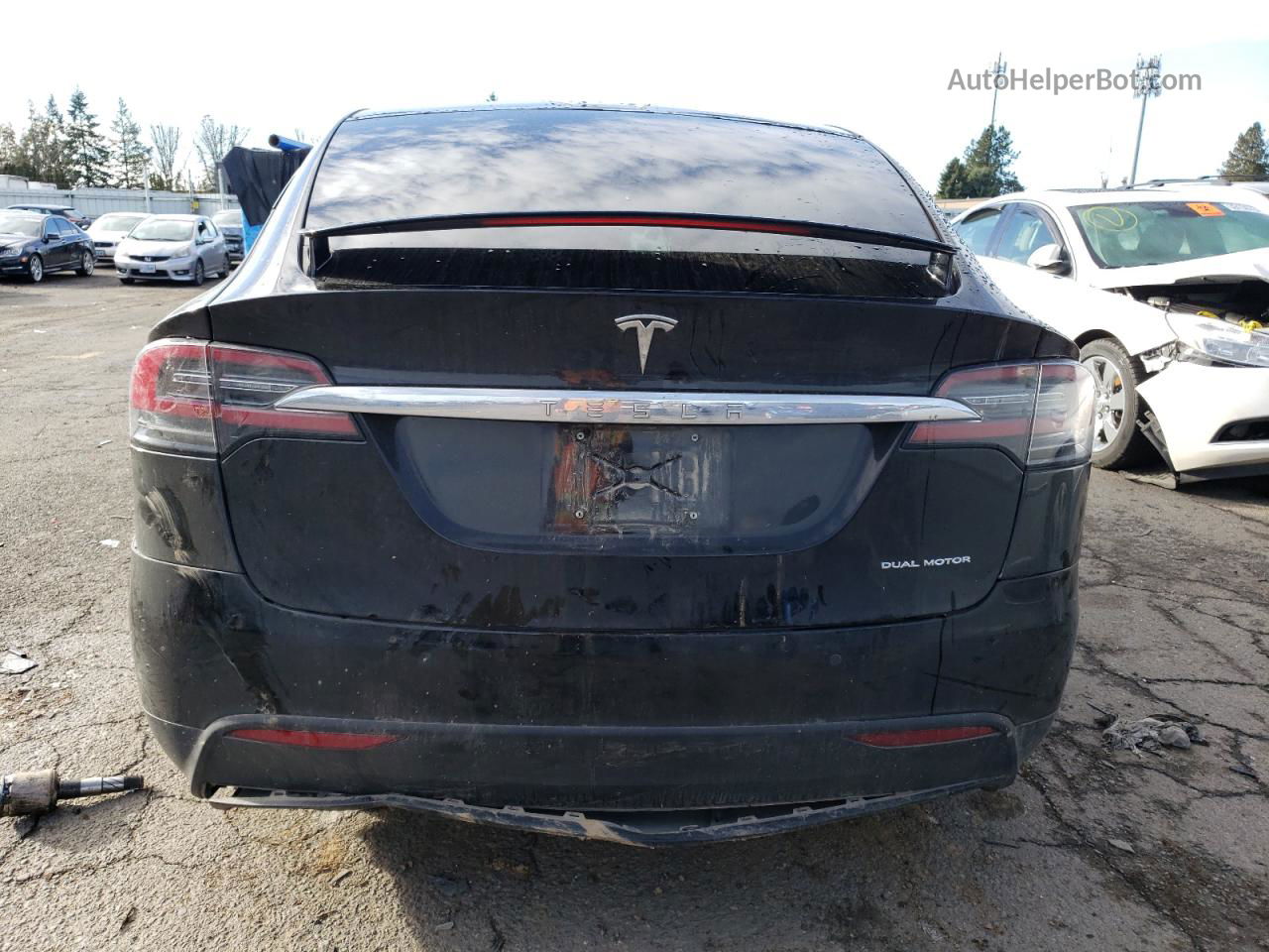 2020 Tesla Model X  Black vin: 5YJXCAE29LF238117