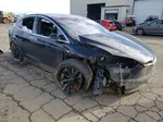 2020 Tesla Model X  Черный vin: 5YJXCAE29LF238117