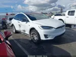 2016 Tesla Model X 60d/70d/75d/90d Белый vin: 5YJXCAE2XGF017888