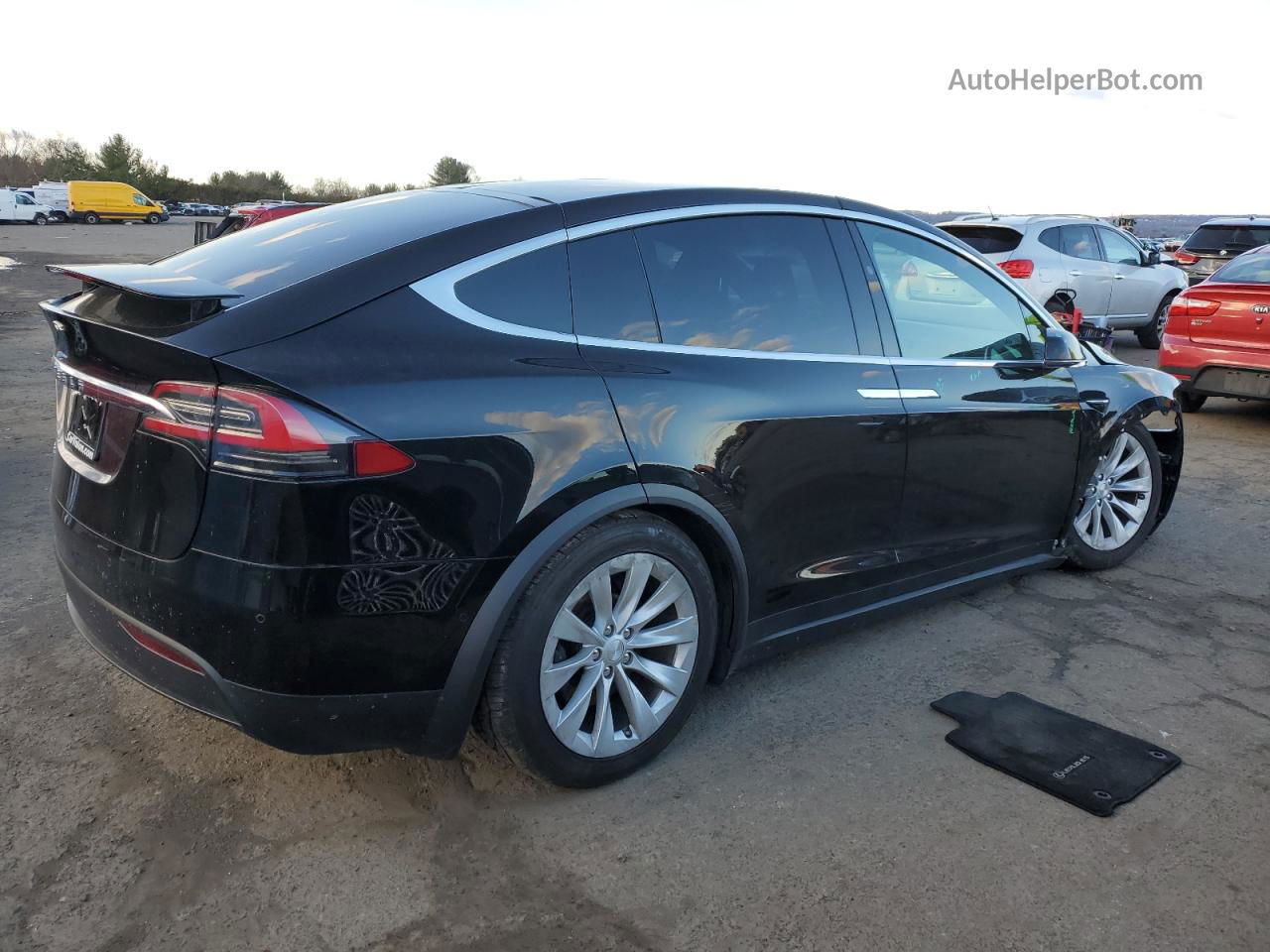 2016 Tesla Model X  Black vin: 5YJXCAE2XGF020452