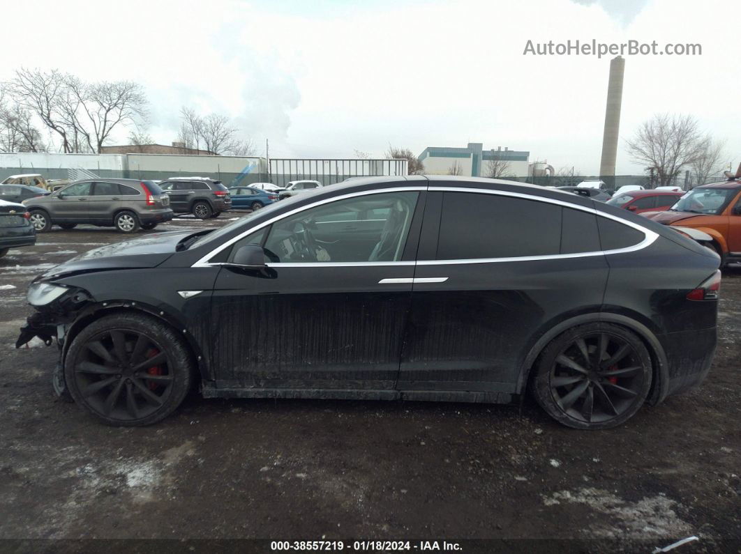 2016 Tesla Model X 60d/p100d/p90d Черный vin: 5YJXCAE40GF001250